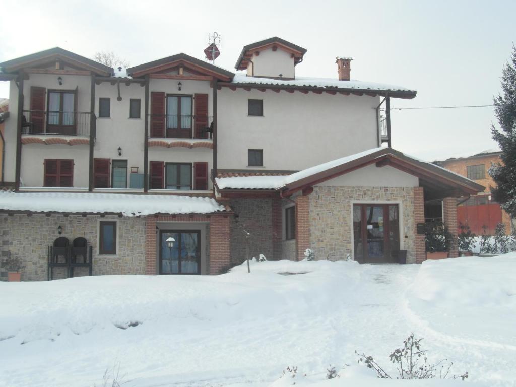 Agriturismo La Dimora Del Contadino Mondovì Zewnętrze zdjęcie